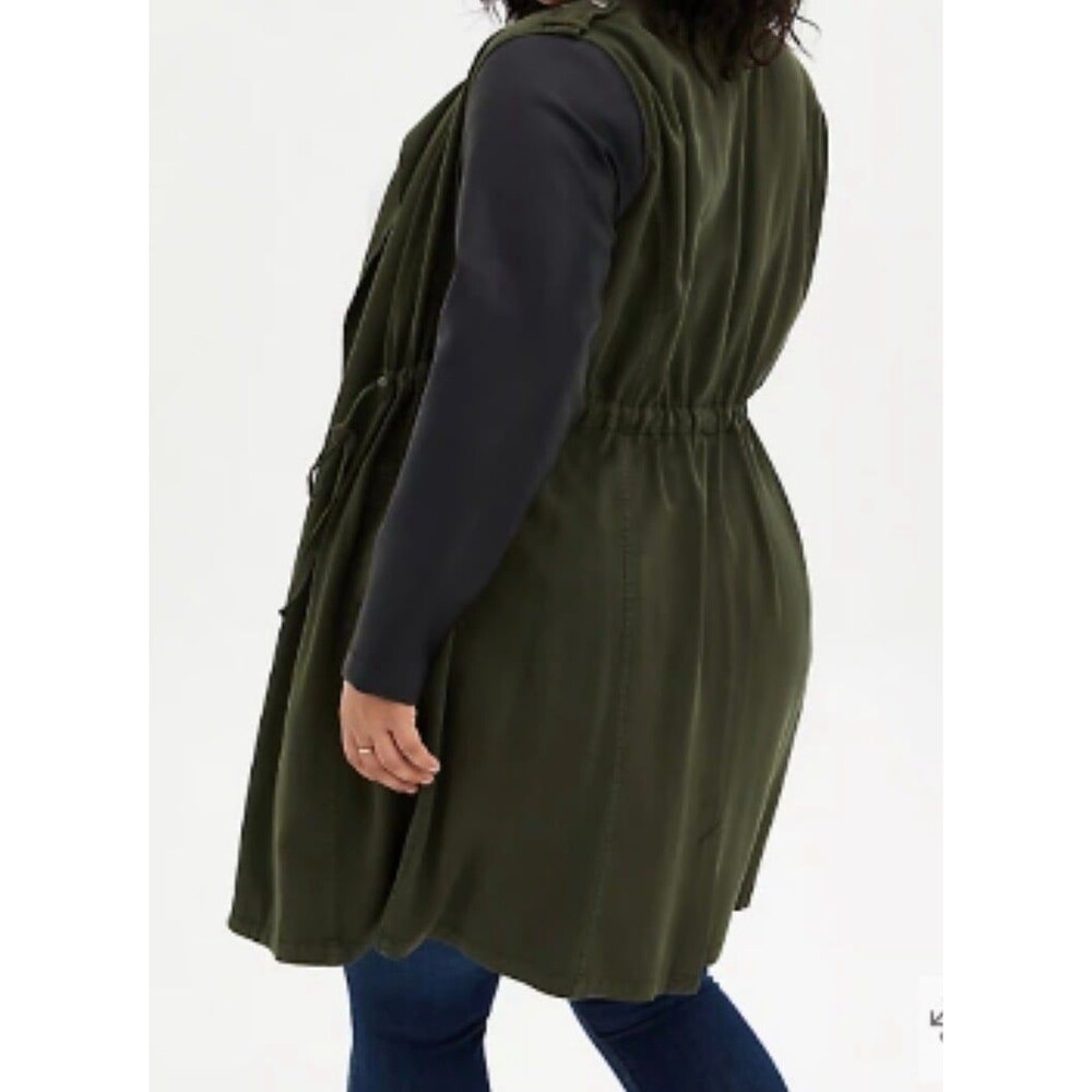 NWT Torrid Olive Twill Faux Leather Sleeve Anorak Jacket 3X 22-24 $99.50 MSRP